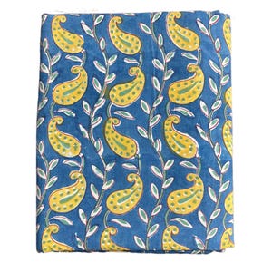 Tessuto di cotone stampato a mano con motivi floreali / Tessuto indiano in puro cotone per quilting, sartoria, cucito, arredamento per la casa / Tessuto al metro