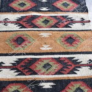 Handwoven Wool Jute Kilim Rug: Bohemian Indian Dhurrie