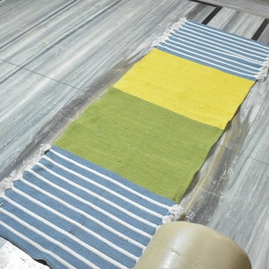 Eco-Friendly TPE Yoga Mat: Non-Slip, Extra-Thick with Strap