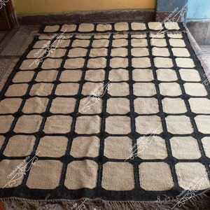 Handwoven Wool Jute Kilim Rug: Boho Indian Dhurrie Carpet