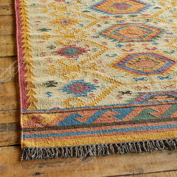 Handgefertigter Kelim-Teppich, Woll-Jute-Kelim-Teppich, Flachwebteppich, Boho-Teppich, indischer Dhurrie-Teppich, Navajo-Kelim-Teppich, individueller Teppich, aztekischer Teppich, Akzentteppich