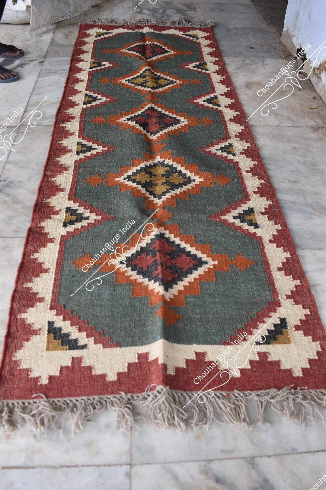 ハンドメイドウールジュートキリムラグ：幾何学模様の廊下ランナー
