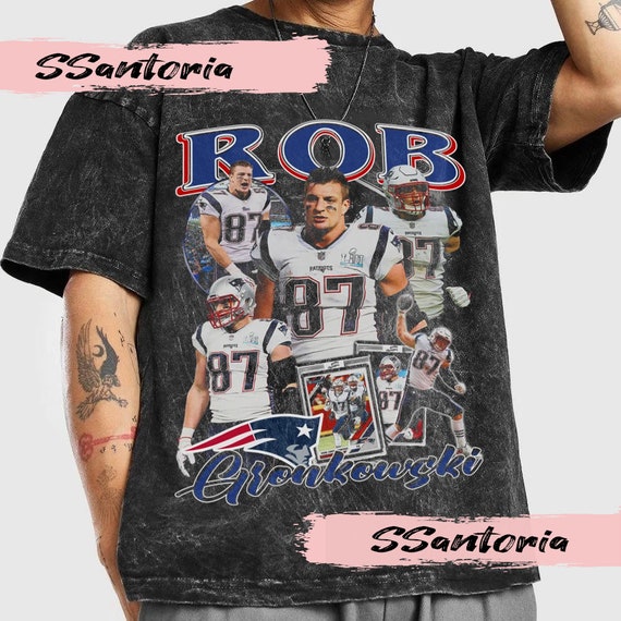 SantoriSport Rob Gronkowski Vintage Style Bootleg T-Shirt, Rob Gronkowski Shirt, Vintage 90s Graphic Oversized Sport Tee, Football Bootleg Gift.