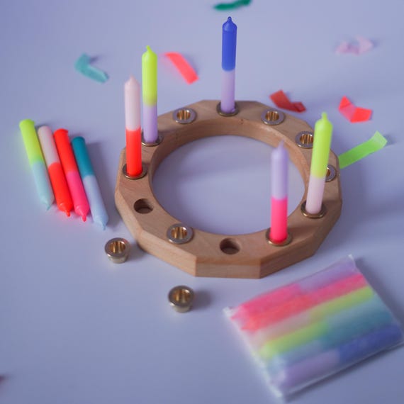 Geburtstagsring Set komplett mit Messingeinsätzen, Kerzen und Holzring aus massiver Buche | Eckig | Kleine Fete | Kindergeburtstag