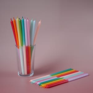 Luci da spiaggia_colori_altro | senza neon | set da 10 | candele sottili | 25 o 20 x 0,9 cm