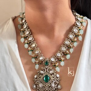 Emerald Polki Layered Kundan Necklace Sabyasachi Inspired Green Emerald Indian Necklace Moissanite Polki Diamond Necklace Pakistani Jewelry