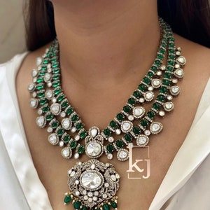 Royal Green Premium Quality Wedding Long Necklace set/Sabyasachiewelry/Kundan and diamond gold plated Bridal kundan set/Designer Kundan set