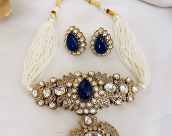 Prachtige Sabyasachi geïnspireerde choker ketting set, handgemaakte Kundan Meena sieraden, sierlijke bruidssieraden