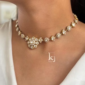 Sabyasachi Jewelry Kundan Choker Set/Designer Choker Kundan Set/Kundan wedding Set/Sabyasachi Jewelry/Light Kundan set/Elagant Jewelry