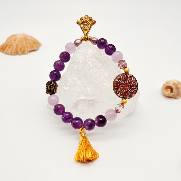 Buddha Armband //•INNERER FRIEDEN•// aus Amethyst Edelsteinperlen, mit Glücksbringern