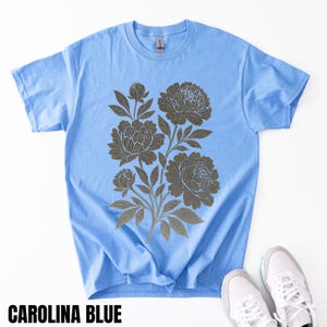 Vintage Style Floral Linocut Unisex Heavy Cotton Tee, Retro Block Print Peonies Shirt, Cottagecore Boho Botanical Ranunculas Woodcut Stamp