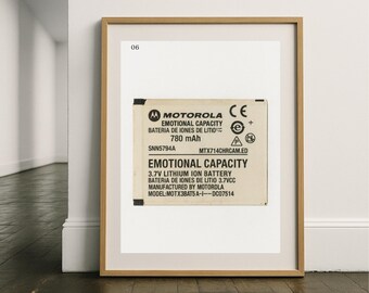 Impresión artística de batería Motorola: Arte mural tecnológico sobre salud mental (descarga digital)