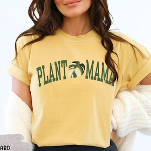 Monstera Plant Mom Varsity T-shirt