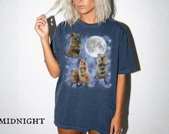Camiseta retro de quokka con luna, camiseta adorable para amantes de los animales, camiseta de marsupial de colores cómodos, regalo exótico para mascotas para mujeres.
