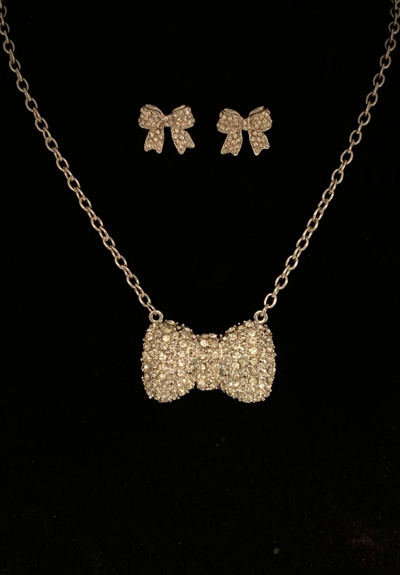 Sparkle & Shine! Cute Bow Necklace and Earrings - image 2