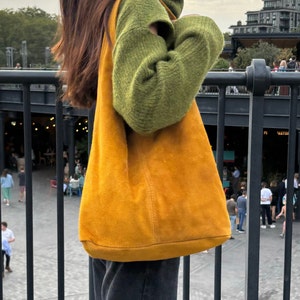 Senf Gelb Echtes Wildleder Einkaufstasche Jeden Tag Praktische Leder Hobo Tasche Unisex Große Schultertasche Geschenk Für Sie und Ihn Schule Laptop Tasche