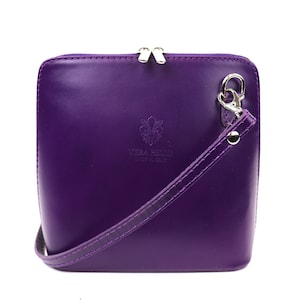 Petit sac à main en cuir italien fait main violet avec bretelles amovibles Sac à bandoulière en cuir véritable Sac à main classique Sac pour femme élégant