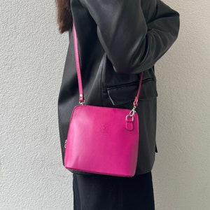 Small Fuchsia Pink Italian Leather Handbag with Detachable Straps Genuine Leather Crossbody Bag Classic Fuchsia Handbag Elegant Women&#39;s Bag