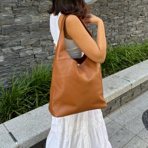 Echtes italienisches Leder Hobo Bag Jeden Tag Praktische Leder Einkaufstasche Unisex Große Schultertasche Geschenk Für Sie und Ihn Stilvolle Schultasche