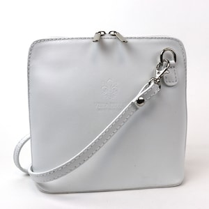 Petit sac à main en cuir italien blanc avec bretelles amovibles Sac à bandoulière en cuir véritable Sac à main féminin classique Sac à main élégant pour femme