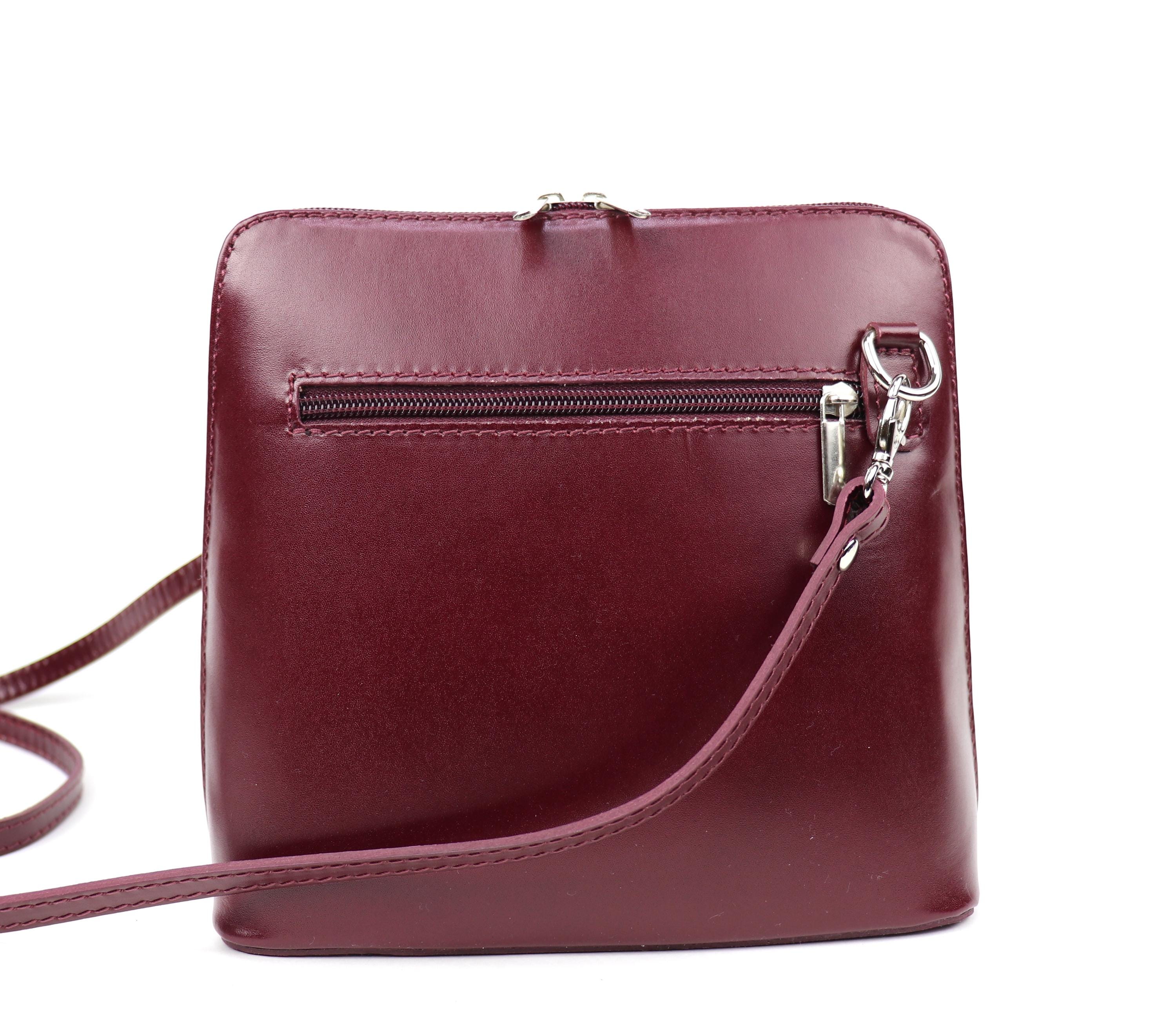 イタリアンレザーのクロスボディハンドバッグ：取り外し可能な