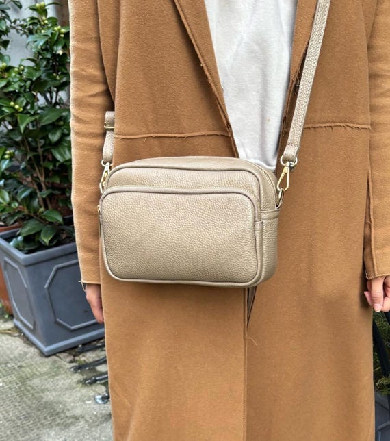 トートバッグ LOW CLASSIC Ivory Leather Handbag AND-TIM-IVY-1.jpg?v=1702571415