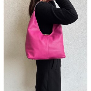 Fuchsia Luxury Italian Leather Structured Shoulder Bag – Elegant Handbag with Gold Hardware, Spacious & Stylish, Made in Italy, Gift for her