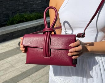Burgundy Wine Italian Leather Handbag with Detachable Straps Handmade Leather Versatile Clutch Top Handle Bag Elegant Women&#39;s Crossbody Bag