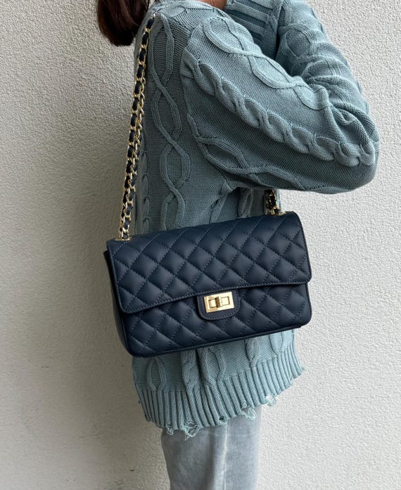 Navy quilted handbag hotsell
