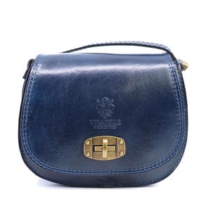Petit sac à bandoulière bleu marine en cuir italien véritable Sac à bandoulière élégant avec bretelles réglables Sac à main en cuir bleu Sac à main bandoulière fait main