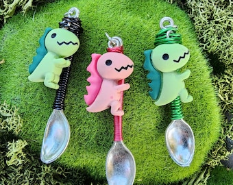 mini wire wrapped dinorsaur spoon pendant
