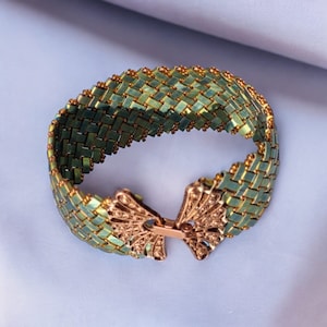 Green Tila Bead Bracelet bead loom bracelet Boho Bracelet Beaded Bracelets for Women Boho Jewelry Huichol Bracelet..