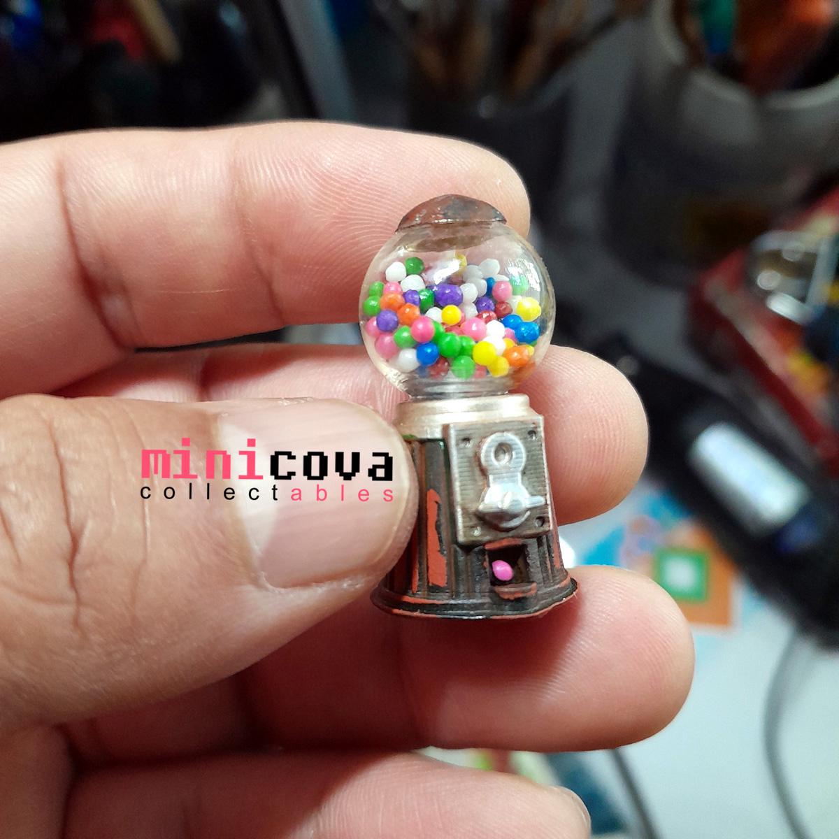 thumbnail image 2 of 1:6 Scale Gumball & Prize Machine For 12-Inch Figures – Compatible With Replicade / Barbie 2 of 6