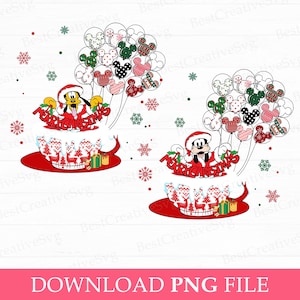 Puede incluir: Una taza de Navidad roja y blanca con una imagen de dibujos animados de Pluto con un gorro de Papá Noel y sosteniendo una pancarta que dice "Feliz Navidad". Pluto está rodeado de globos rojos, verdes y blancos con orejas de Mickey Mouse.