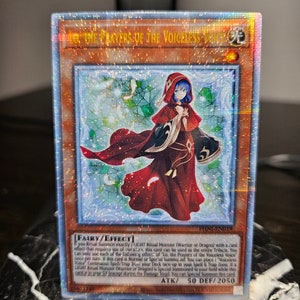 Ecco, le preghiere della voce senza voce - 25° anniversario Quarto di secolo Starlight Rare - Prismatic Secret - Comune - Orica Proxy