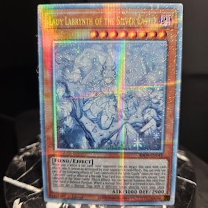 Lady Labrynth del Castello d'Argento - RA04 / Stampede Alternate Art - 25° Anniversario Quarantacinquesimo Starlight Rare - Orica / Proxy