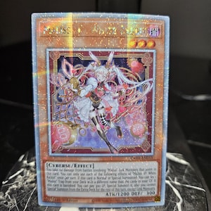 Maliss P Weißes Kaninchen - 25th Quarter Century Secret Rare - Prismatic Starlight - Ultra - Common - Single oder Playset - Orica Proxy