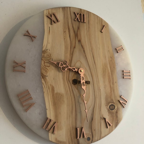 Horloge en bois de merisier et résine époxy, décoration intérieure, style loft, horloge murale en bois, cadeau, fait main