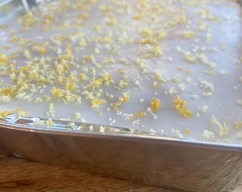 Old School lemon Sponge Cake – Homemade Retro Tray Bake (UK Only)