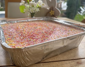 Old School Strawberry Icing Sprinkle Sponge Cake – Homemade Retro Tray Bake (UK Only)