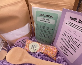 Old School Sprinkle Cake Kit – Bake at Home with Mix, Icing, sprinkles, Tray & Spoon