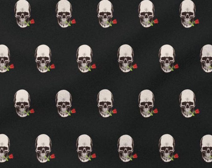 Skull & Rose Sherpa Fleece Blanket, Trendy Skull Design, Warm and Comfy Throw, Edgy Vibe, Unique Gift Idea, Cozy Throw, Alternative-Decor