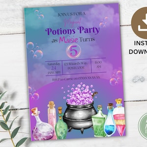 Pode incluir: Um convite para uma festa com o tema poções mágicas. O convite apresenta um fundo gradiente roxo e azul com bolhas e ilustrações de frascos de poções e um caldeirão. O texto inclui "Potions Party".
