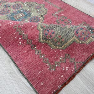 3x9 Red Turkish Runner Rug, 2x9 Handmade Vintage Wool Runner, Oushak Red Runner, 3x9 Entryway, Bathroom, Kitchen Rug, Home Decor 2.7x9.1 Ft