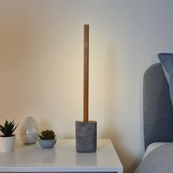 Moderne Tischlampe | Holz & Beton Optik Solider Sockel | Dimmbar, Farbe einstellbar LED | Minimalistisch | Wohnzimmer - Schlafzimmer |Norrsken Leuchten