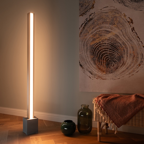 Lampadaire | Bois et Béton Gris | LED à intensité variable et couleur réglable | Conception minimaliste | Salon et Chambre | Éclairage Norrsken