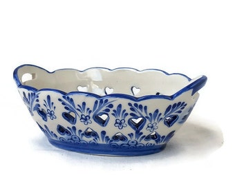 Delft Holland Hand Painted Blue and White Small Porcelain Trinket Dish Bowl No. 015060