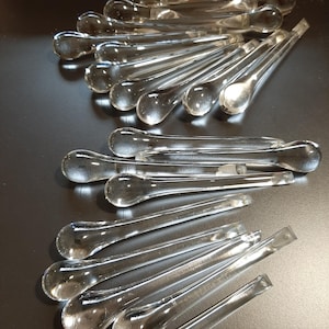 Glass drops, tear drops, lamp spare parts, chandelier spare parts, clear glass drops