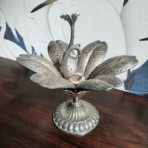 ヴィンテージ アンティーク 真鍮製 ロータスフラワー アッシュトレイ ヴィンテージ アンティーク 真鍮製 ロータスフラワー アッシュトレイ