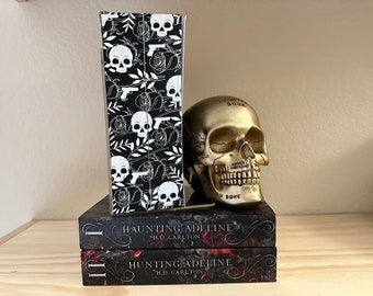 Officially Licensed Haunting/Hunting Adeline Set Stencil Sprayed Edges
